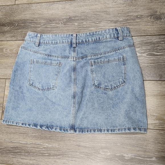 Anthropologie Le Lis hold em jeans skirt with embellishment size small - Picture 2 of 7